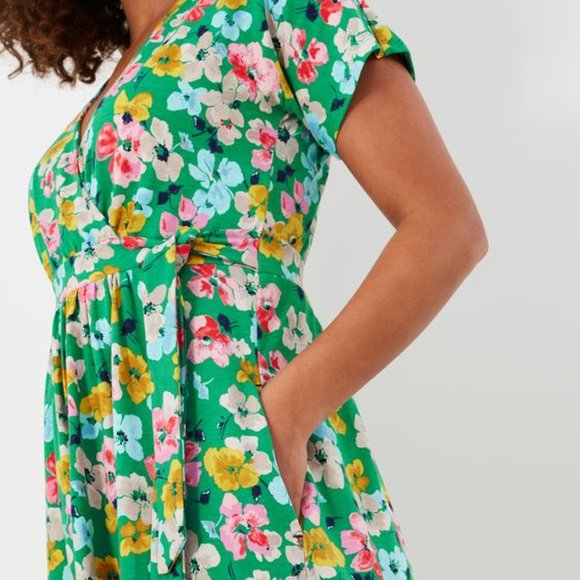 Joules Riley Print Jersey Wrap Dress in Green Floral 6 - Picture 3 of 5